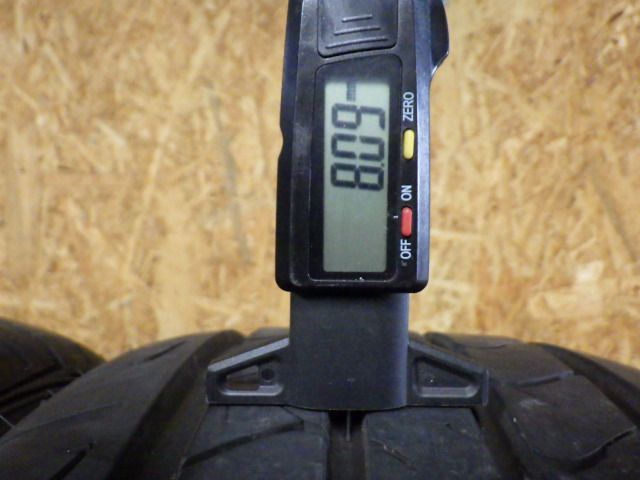 L 221 製造 約8部山 EfficientGrip SUV HP 01 225 55 R 18 2本