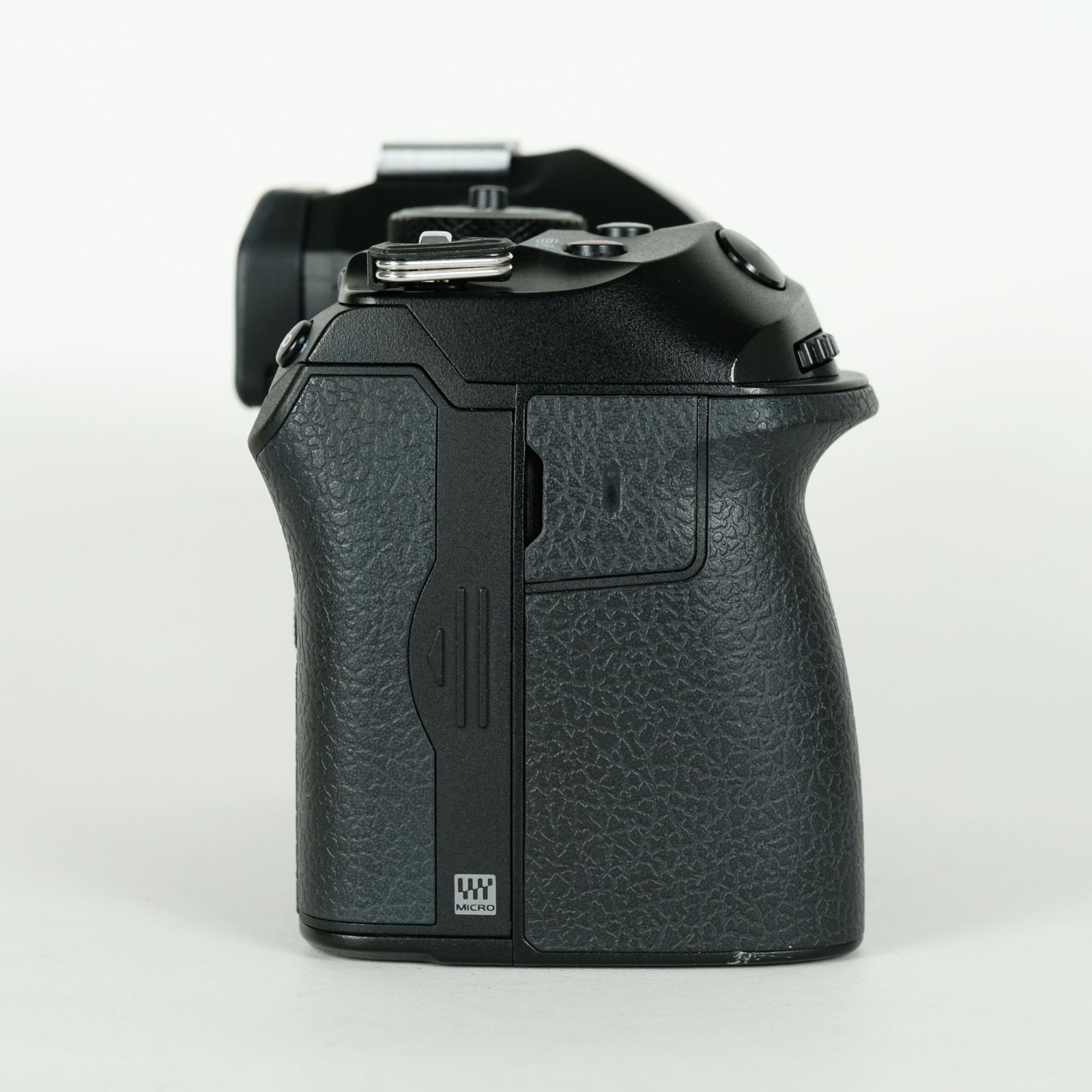 シャッター数416回 予備バッテリー付