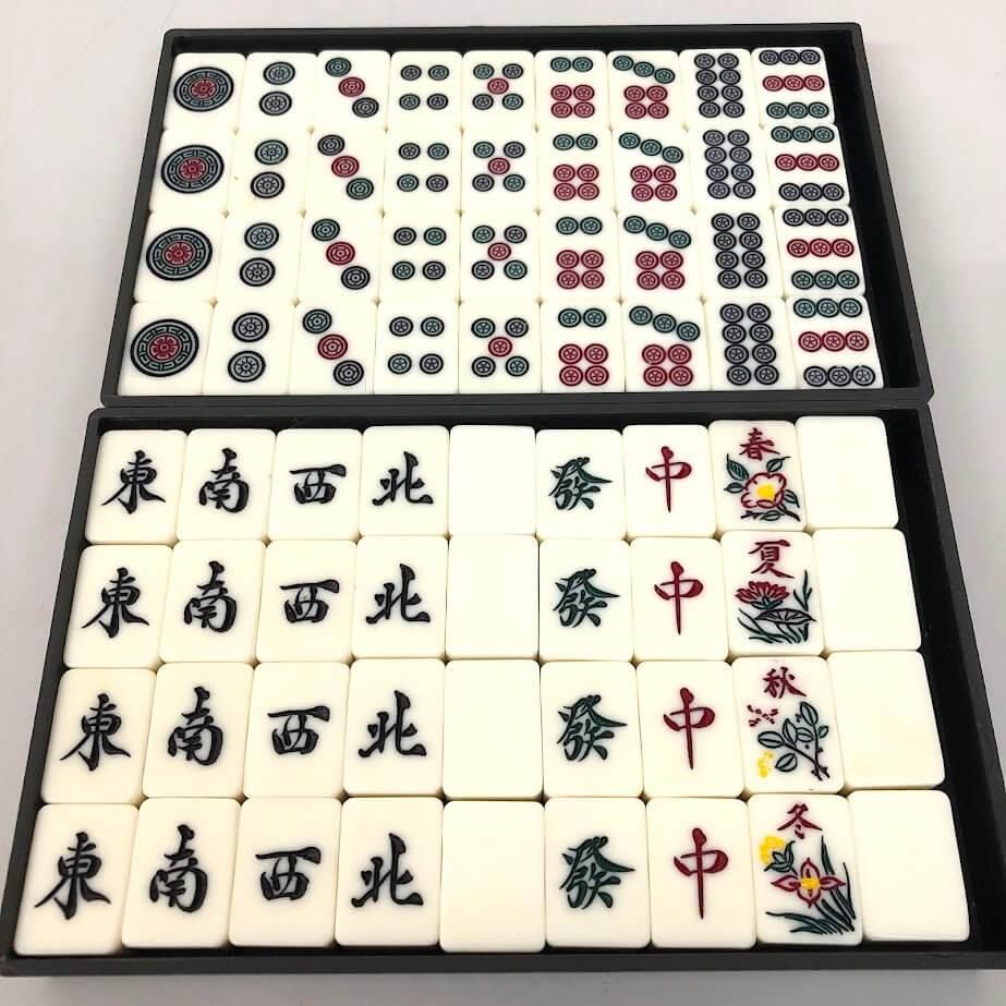 ss8075 【中古】 麻雀牌 麻雀セット 手打ち用 背面色黒 黒牌 レトロ