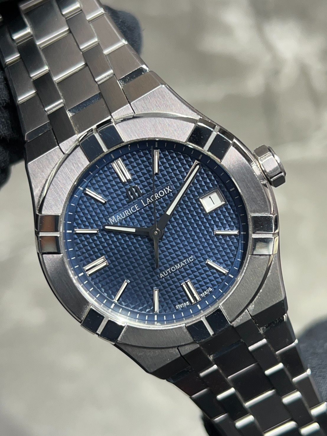 MAURICE LACROIX モーリス ラクロア アイコン39㎜ 2021年2月印 品 AI6007-SS002-430-1