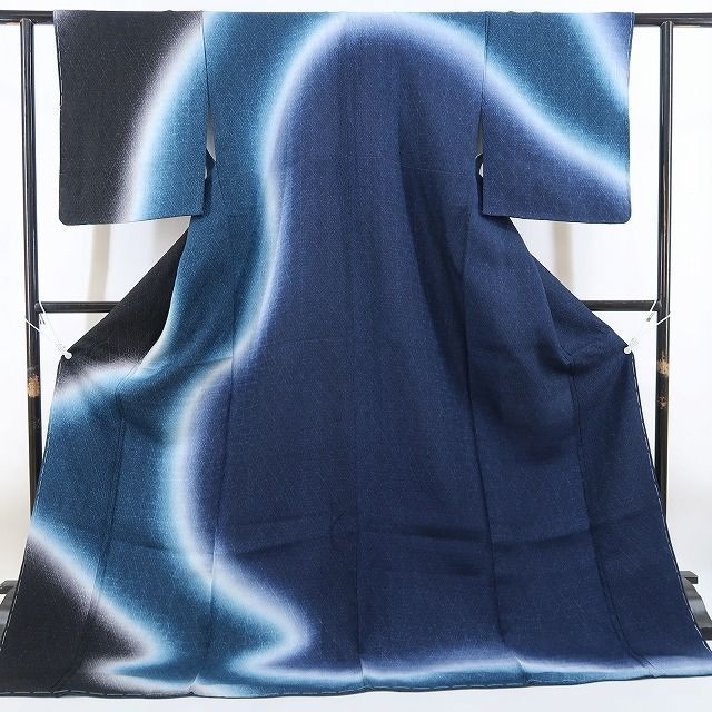 新品 やまと 着物 仕付け糸付“もう一つの世界が顔を出す夜空”付下げ 4244 ❁tomihisa❁新品 やまと誂製 着物 正絹 仕付け糸付“もう一つの世界が