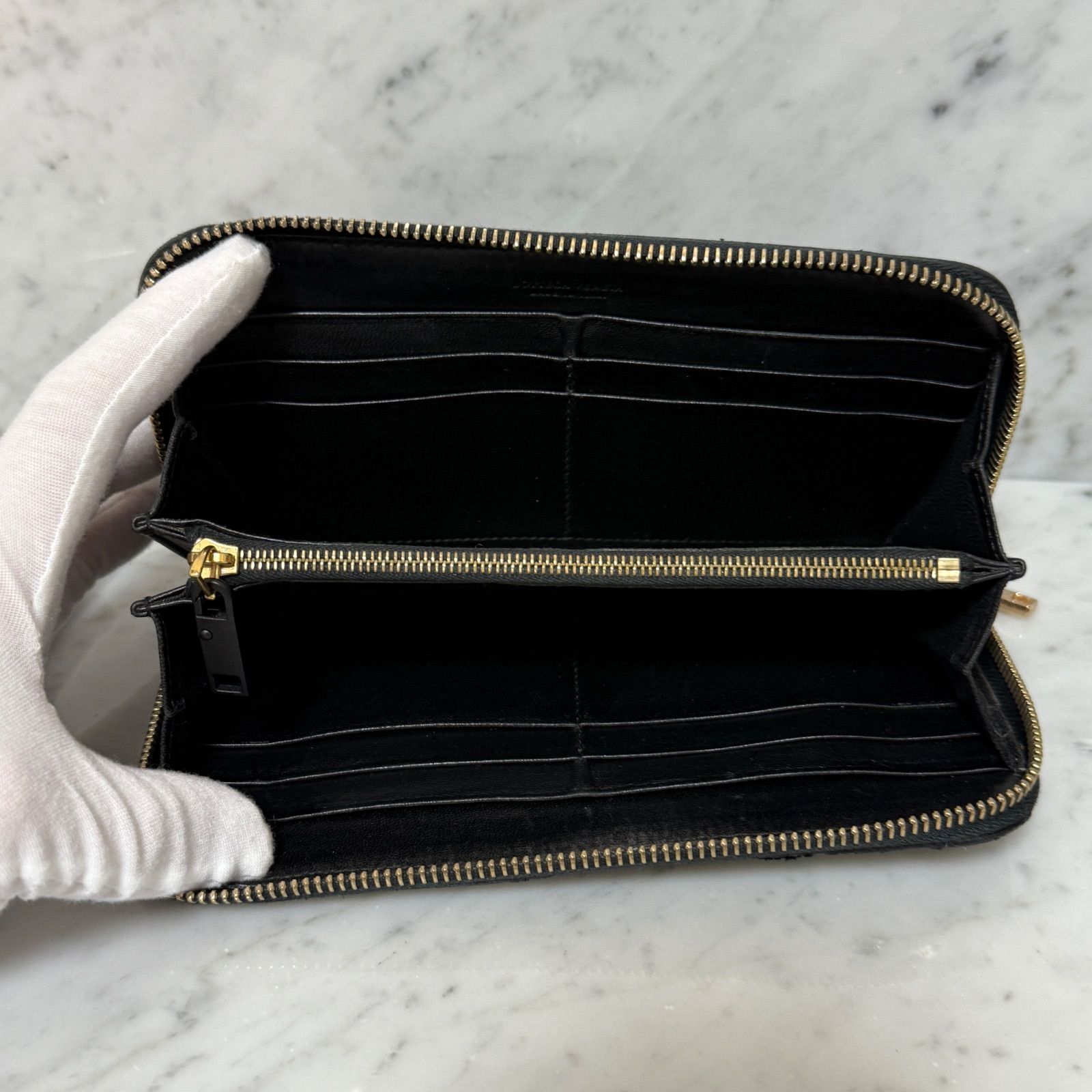 bottegaveneta ボッテガヴェネタ 長財布 ラウンドファスナー ジップ