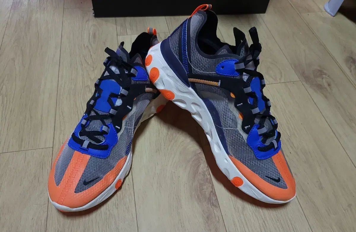 265 ナイキ エレメント87 ランニングシューズ マラソンスニーカー エアマックス