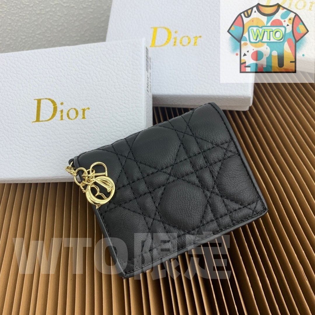 ミニ レディディオール ウォレット グレーシープレザー 藤編みステッチ - D.I.O.R.チャーム付き -WTO輸入-OEB29