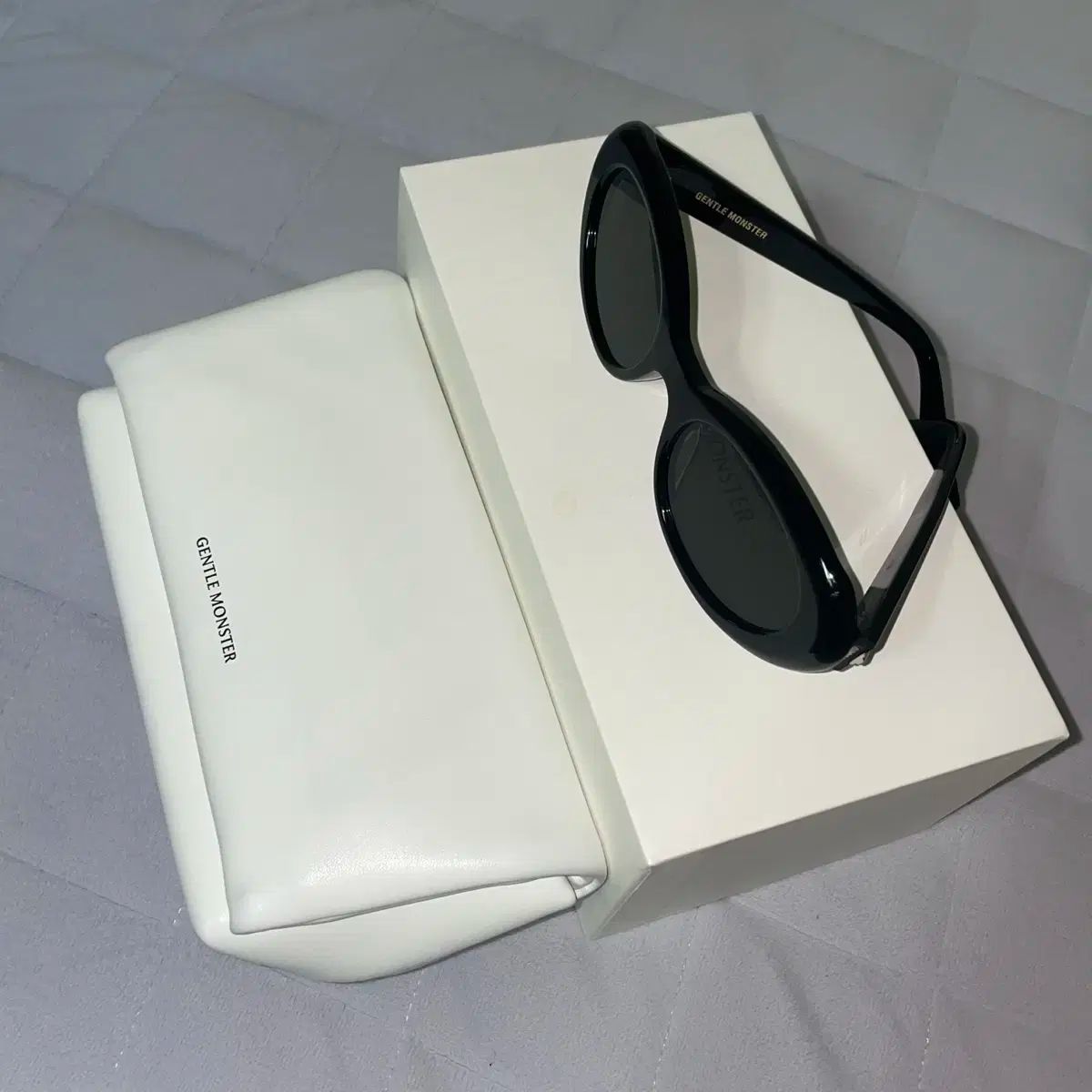 GENTLE MONSTER ジェントルモンスター サングラス ル 01 ブラック