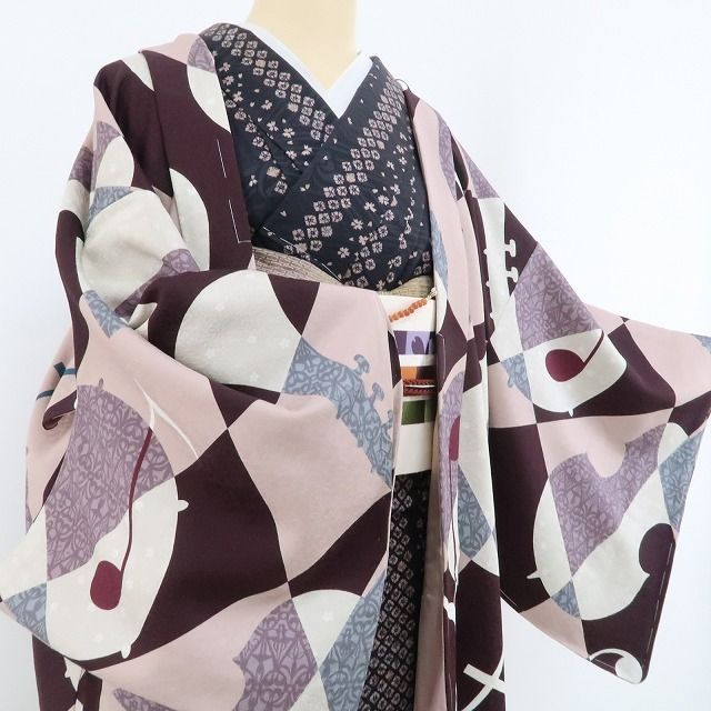  ❁tomihisa❁ 音符 楽器 着物 正絹 心密かにほくそ笑む 今をときめくカラフル和モダン 仕付け糸付 ロング丈 長羽織 4772 小紋 着物