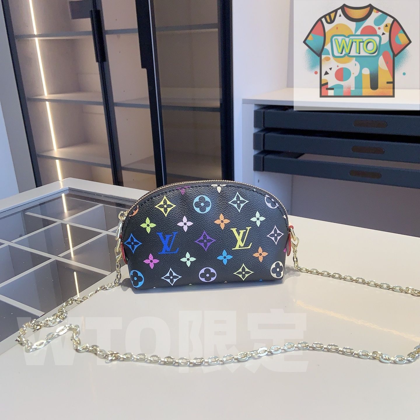 LV シェルバッグ