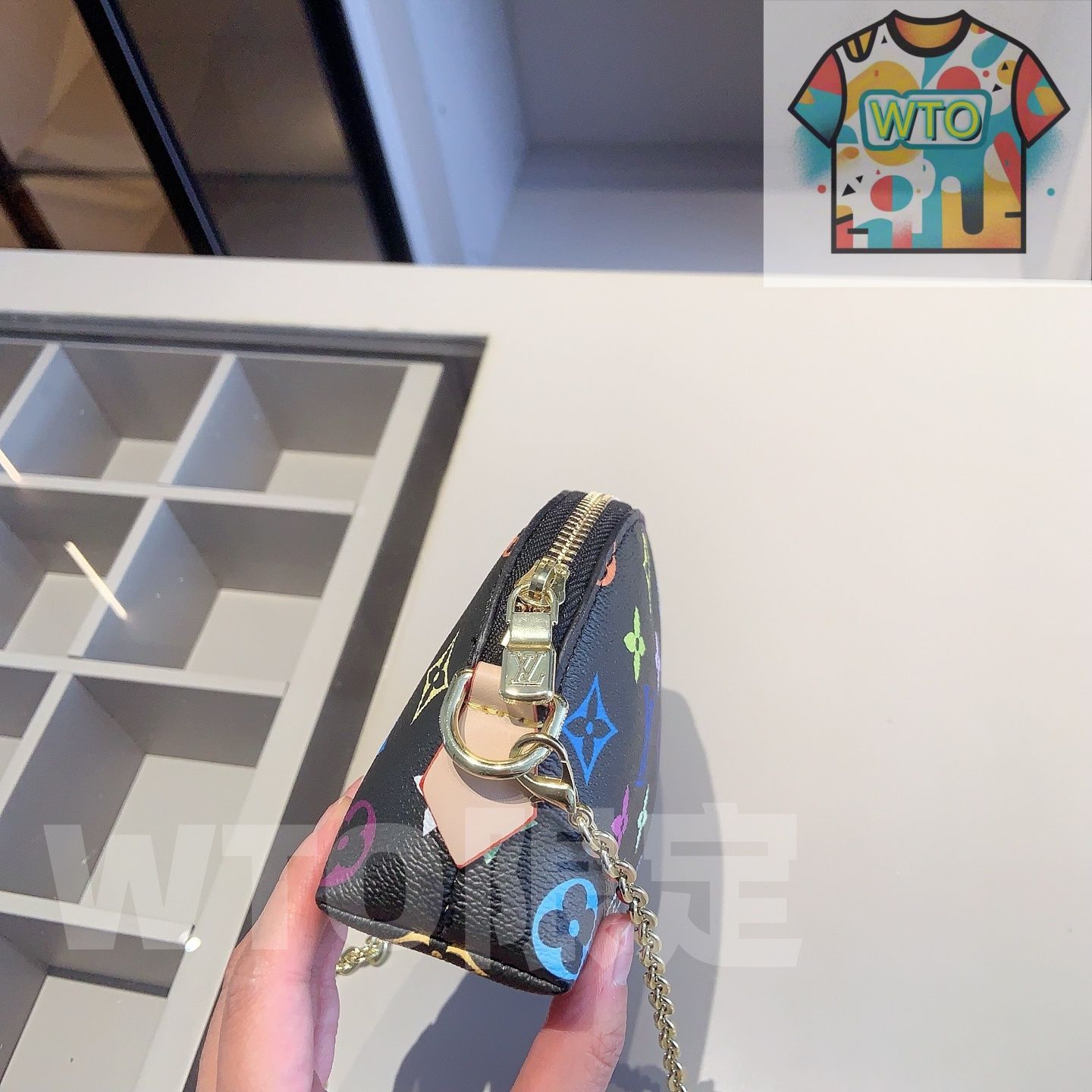 シェルバッグ LV