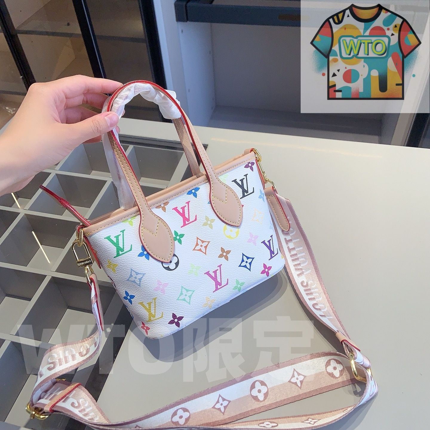 LV シェルバッグ