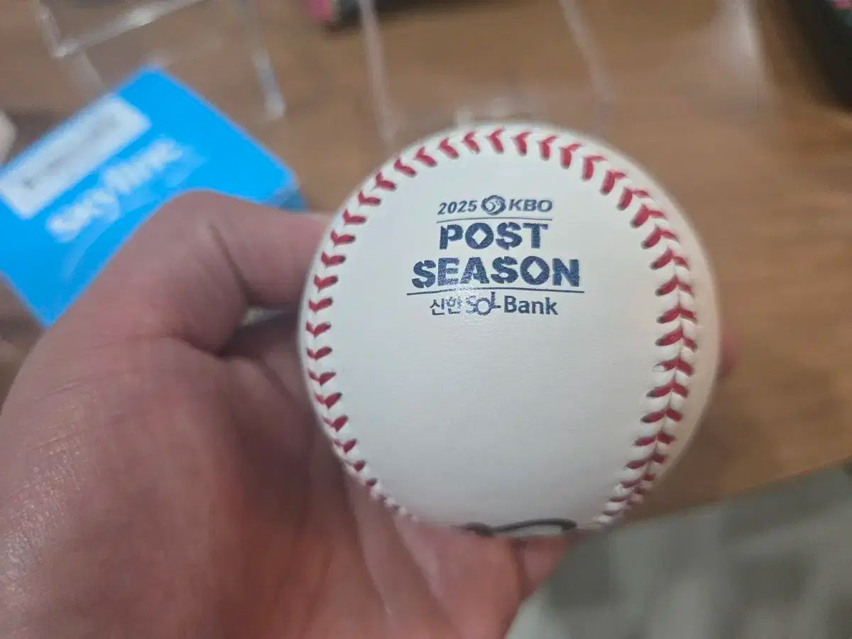 LGツインズ イ チャンギュ選手 サインボール ポストシーズン 球