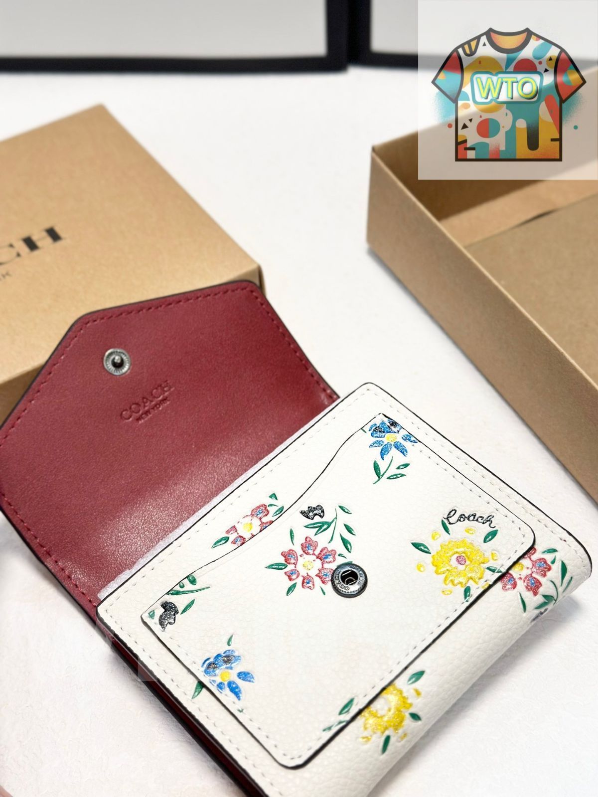 COACH トリフォールドウォレット