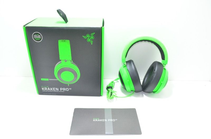 送料無料】 レイザー Razer Kraken Pro V2 ゲーミングヘッドセット
