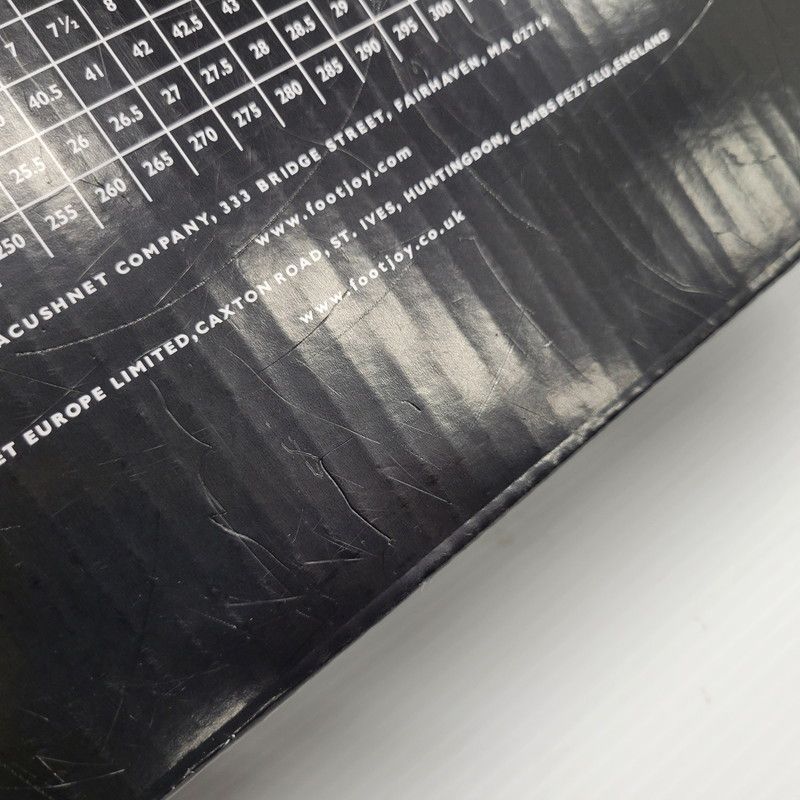 スパイクレス シューズ