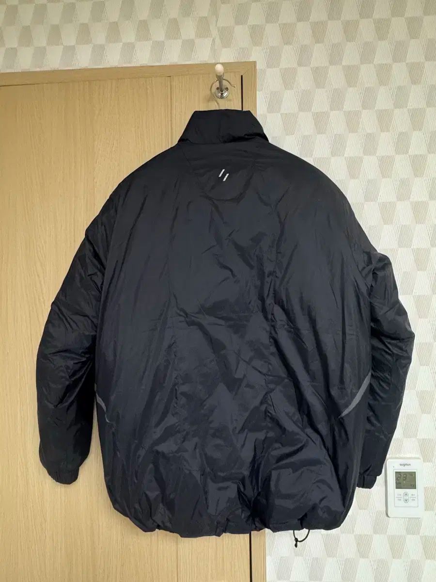 ウェルターエクスペリメント シグネチャー LINE ダウン ジャケット