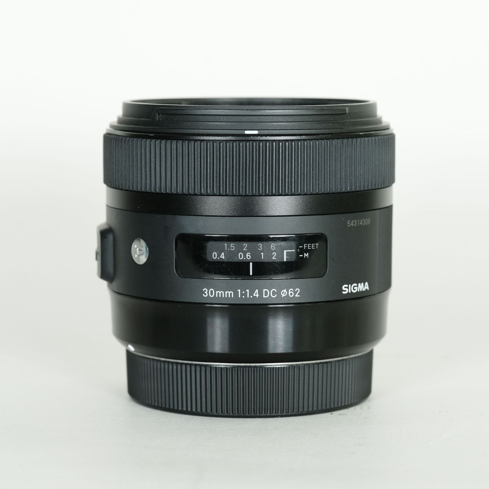 ジャンク品 SIGMA 30mm F1.4 DC HSM Art キヤノン用 Canon EF-Sマウント