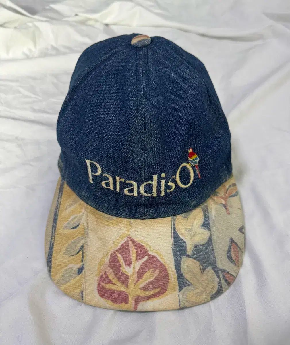 ヴィンテージデニム刺繍ベースボールキャップ