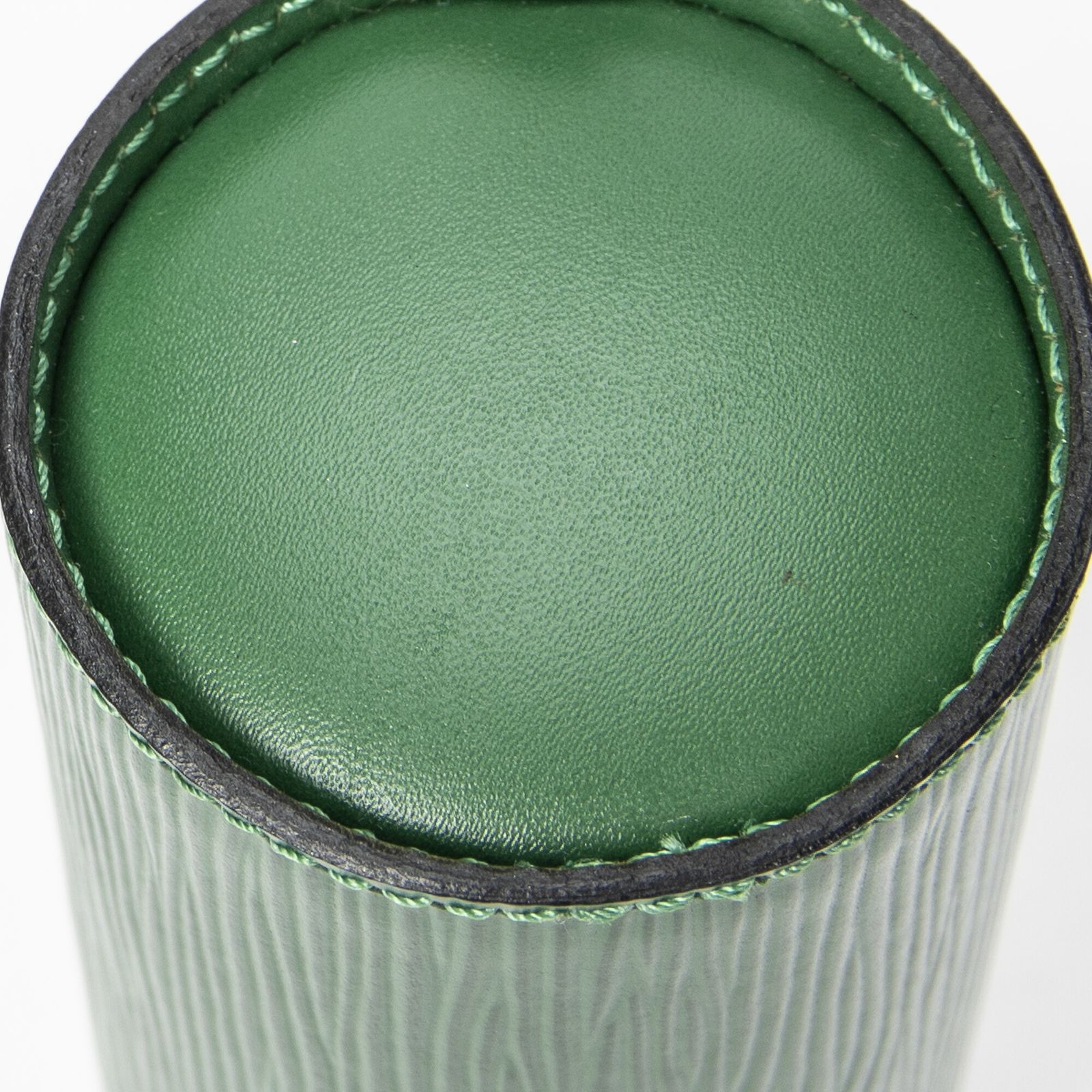 VUITTON ルイヴィトンスフロポーチ緑エピA