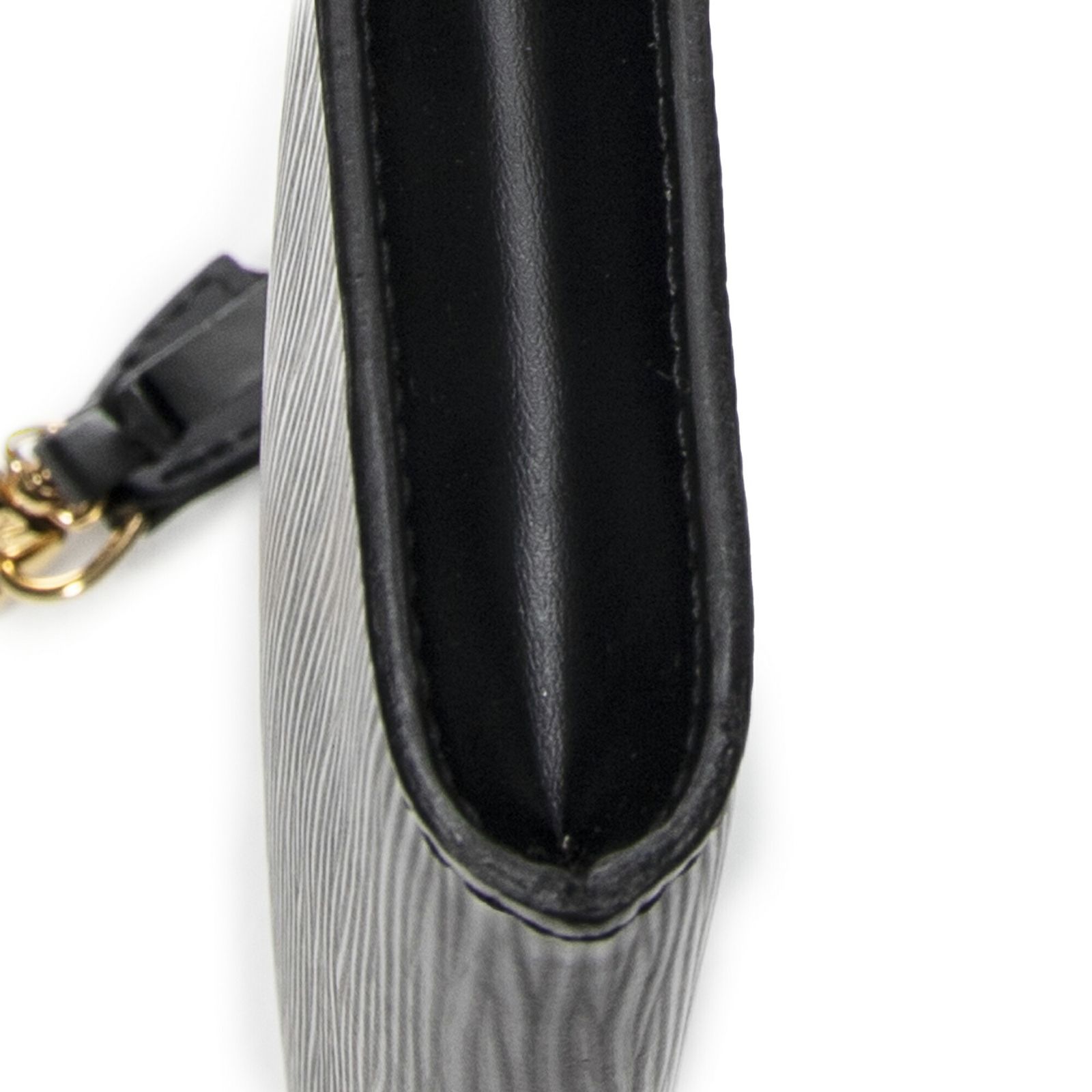 ルイヴィトンポシェット