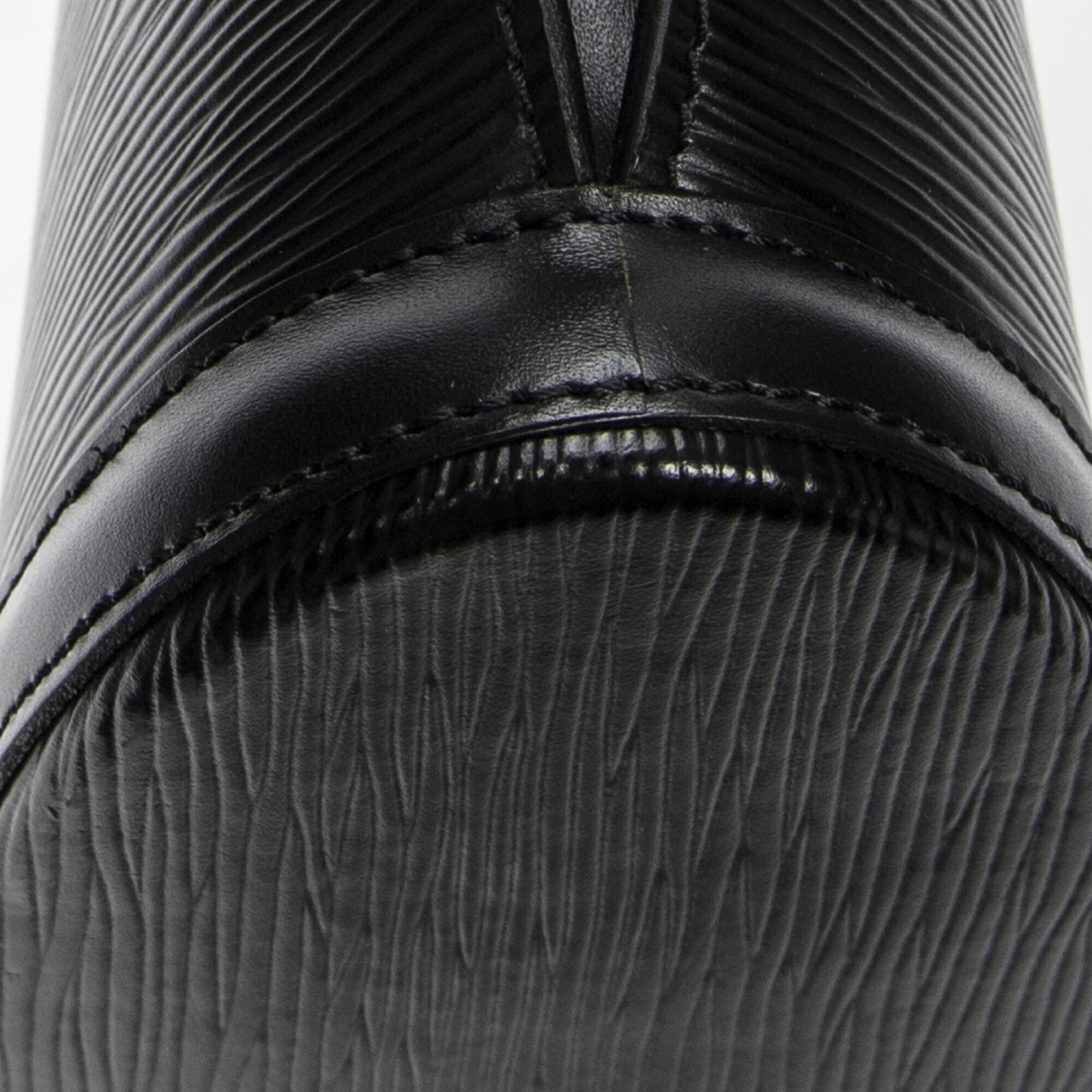 送料無料も! LOUIS VUITTON ルイヴィトンサンジャック黒エピA