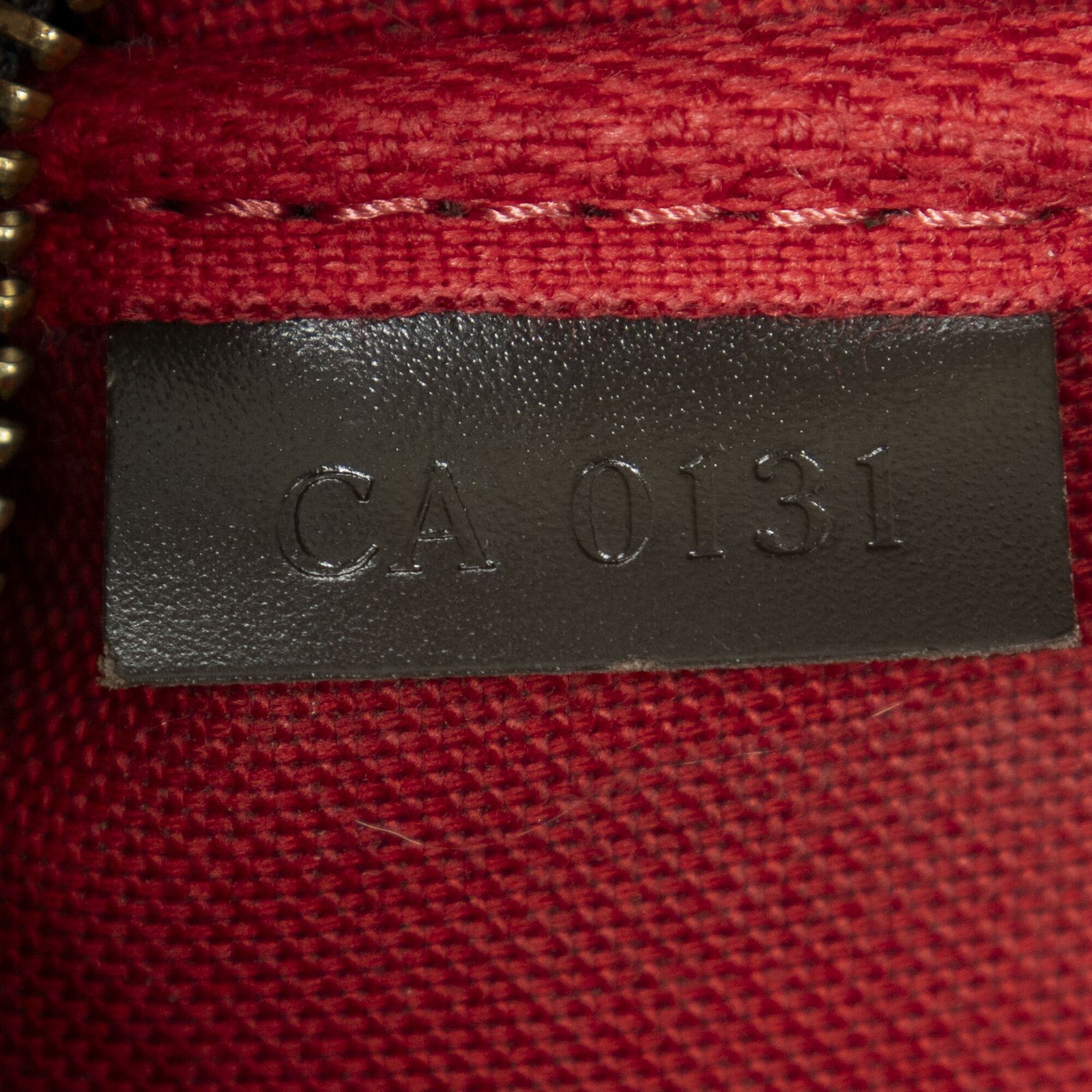 ルイヴィトンポシェット 茶色ダミエ