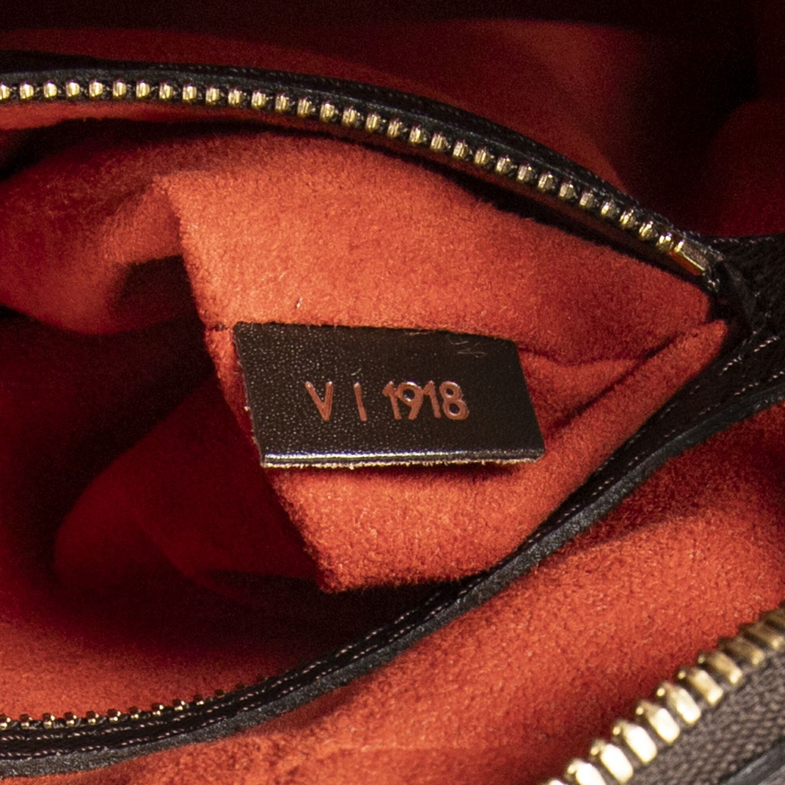  LOUIS VUITTON ルイヴィトントリアナ茶色ダミエ エベヌA その他 バッグ