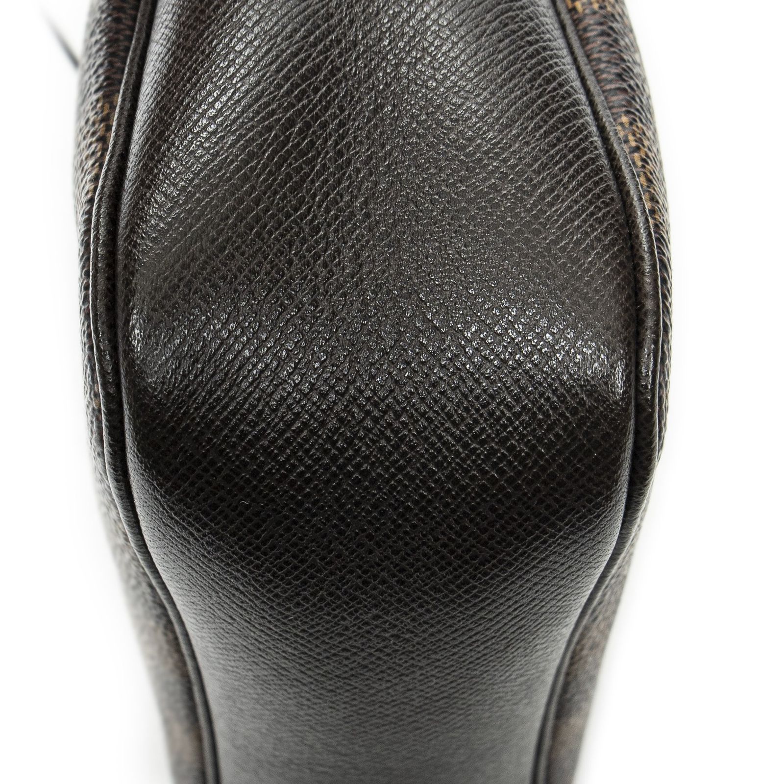 メイクアップポーチ茶色ダミエ エベヌA