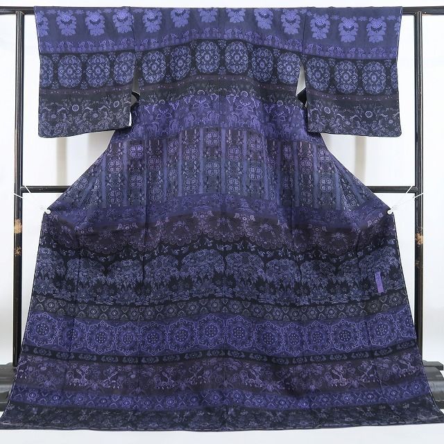 がんもどき 新品 単衣 前田仁仙 着物 正絹 仕付け糸付 小紋 5477 ❁tomihisa❁新品 前田仁仙 落款 更紗 着物 正絹“これぞ仁仙！和に