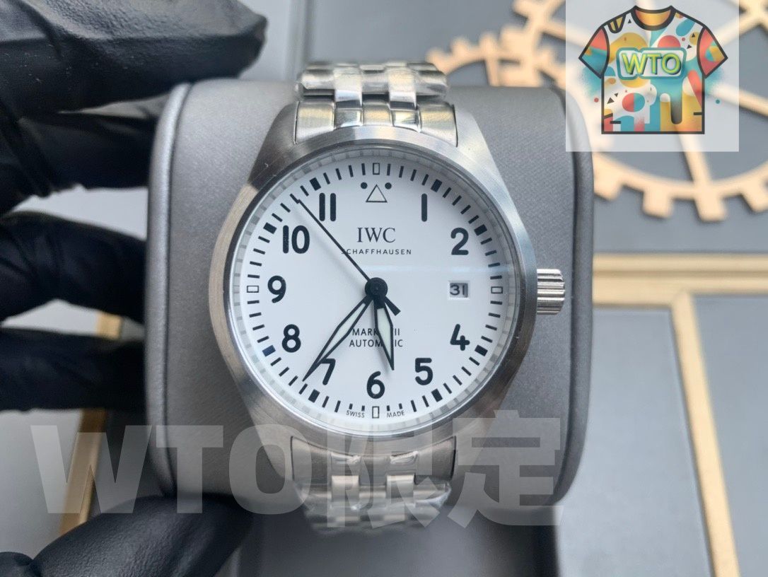 IWC パイロット マーク XVIII Pilot Mark 40 mm 自動巻き機械式 ステンレスベルト WTO店名をご ください WTO輸入 ERT 57