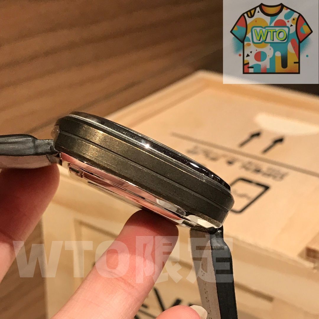 01 メンズ腕時計