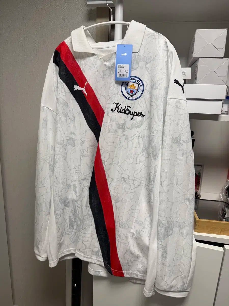  プーマ マンチェスターシティ X KIDSUPER レトロ Tシャツ L S その他 ウェア