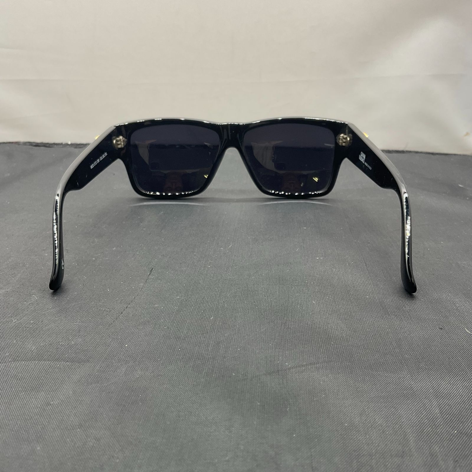 ヴェルサーチ サングラス