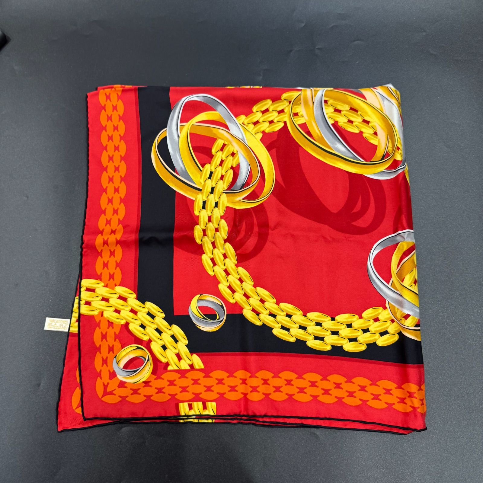 カルティエ スカーフ