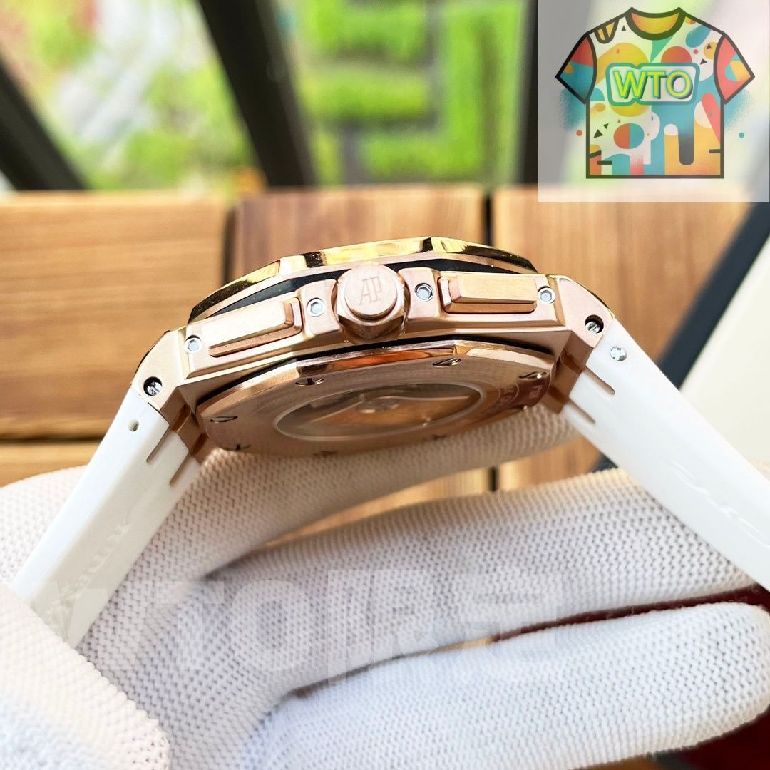 44mm 自動巻き機械式