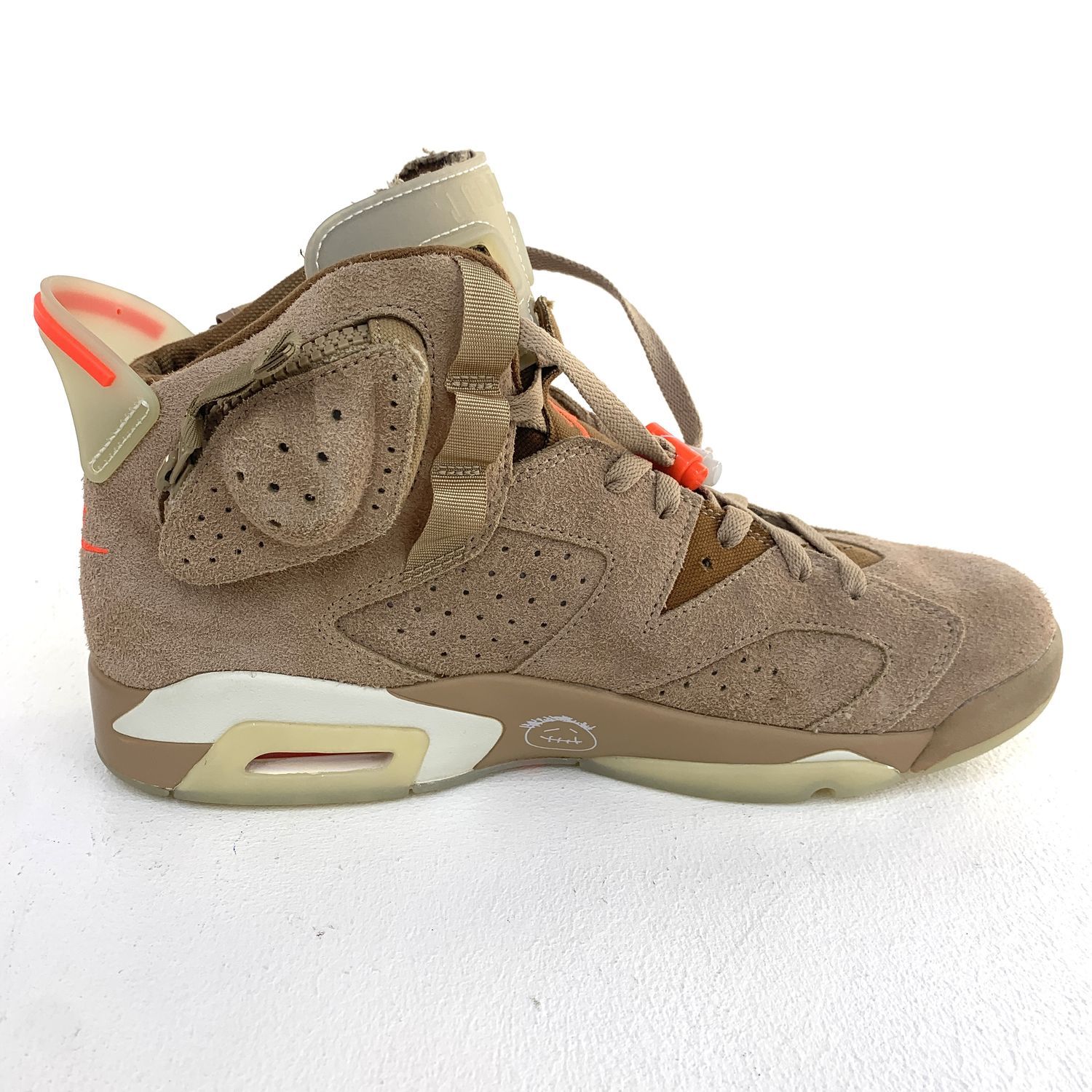 加古川物流 ナイキ エアジョーダン dh0690-200 Travis Scott × Nike Air Jordan 6 British Khaki 29.5cm. 126