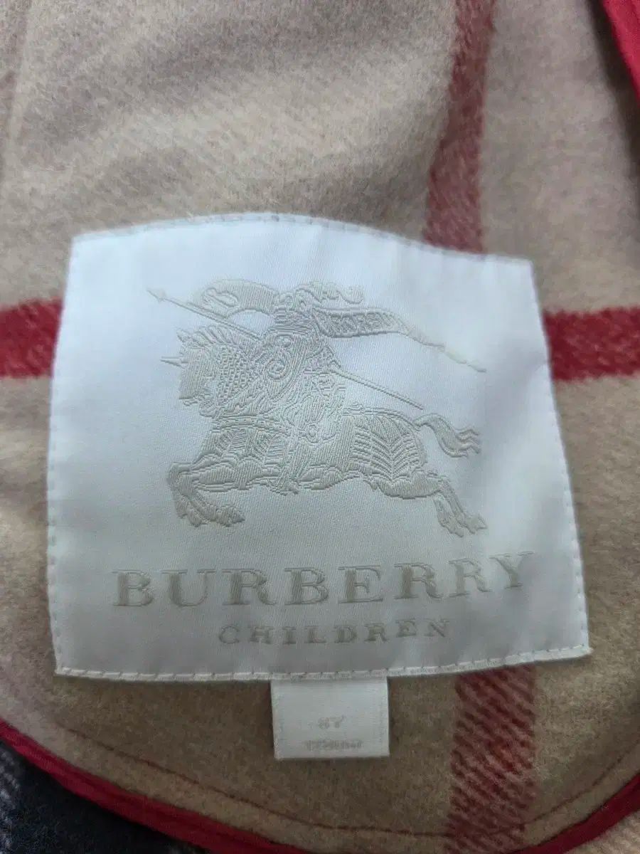 Co.kk 様 BURBERRY KIDS ウールコート 8Y 8Y バーバリーキッズ 女の子