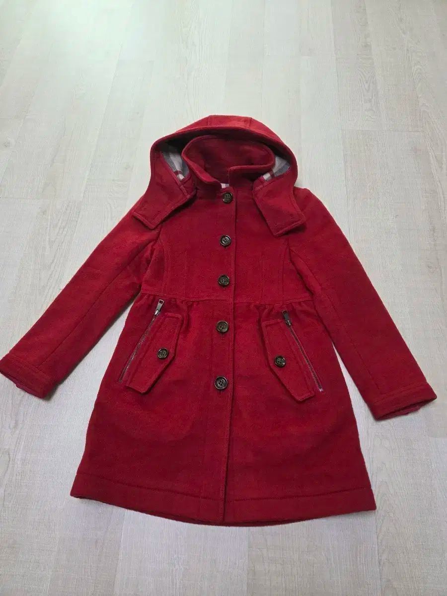 バーバリー ダッフルコート　8Y Burberry子供用ダッフルコート バーバリー ダッフルコート 8Y Burberry