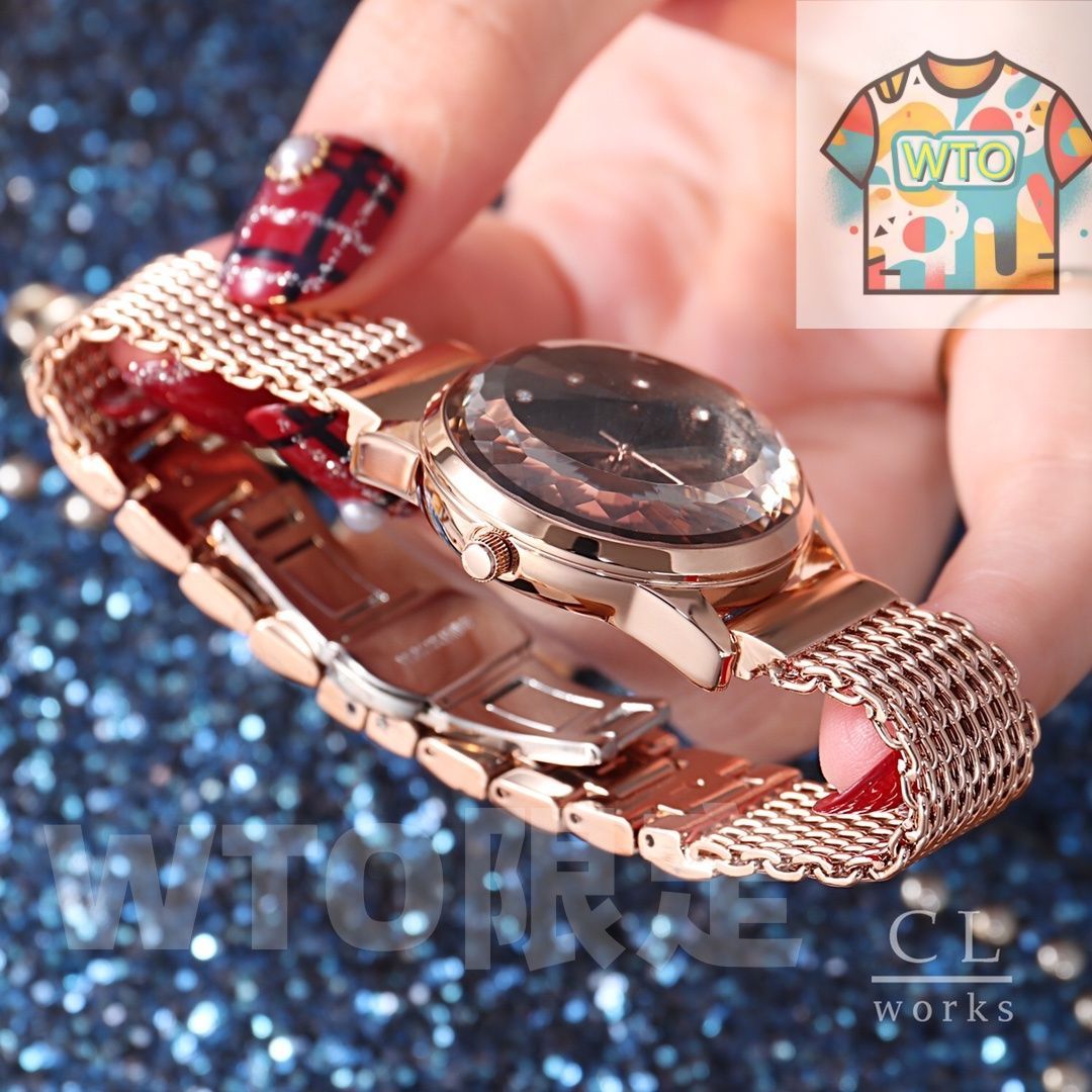 Dior クリスタルシリーズ腕時計