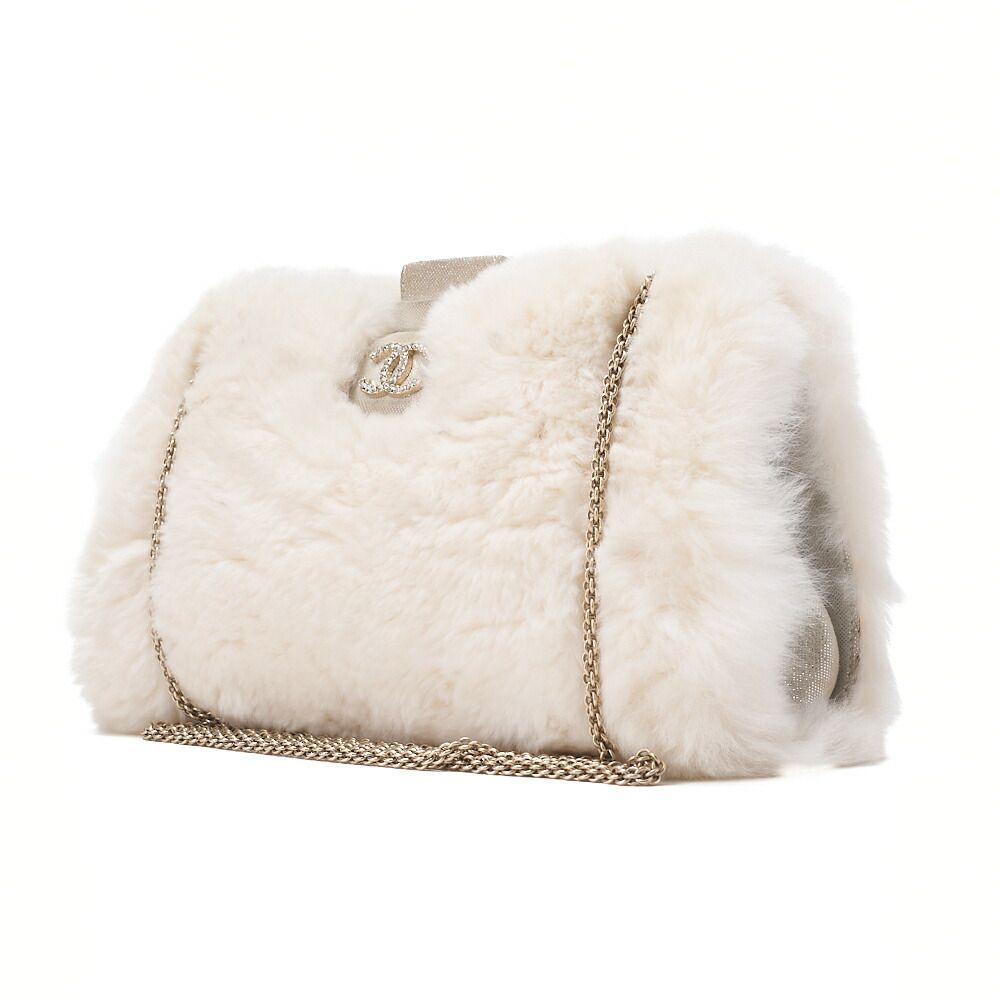 CHANEL シャネル ショルダーバッグ ファー ココマーク ラインストン がま口 白 ゴールド金具 レディース
