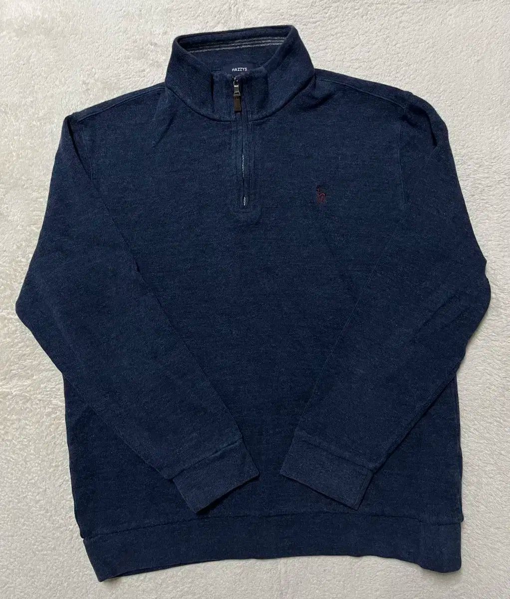 HAZZYS タートルネック ハーフジップ