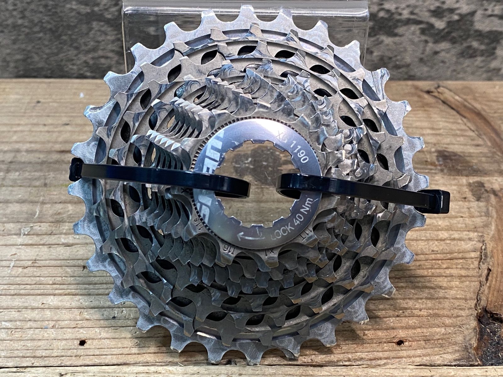 JN 323 スラム SRAM レッド RED XG 1190 スプロケット 11 28 T S