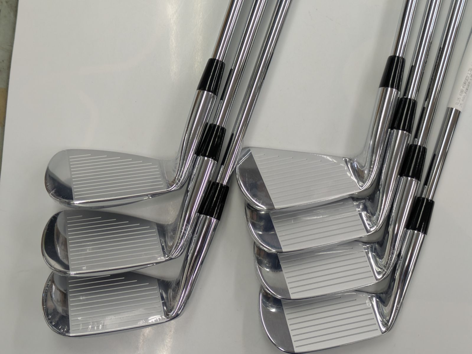 Iset (新品未使用品）タイトリスト Forged 680 アイアン 7本セット(4-9
