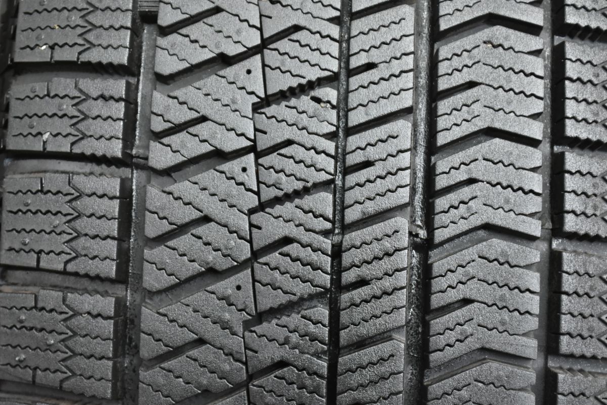  バリ溝 VOLVO ボルボ V 60 5 Spoke 17 in 7 J 40 PCD 108 ブリヂストン ブリザックVRX 2 225 50 R 品番 3220 9235 S 17インチ タイヤ ホイールセット