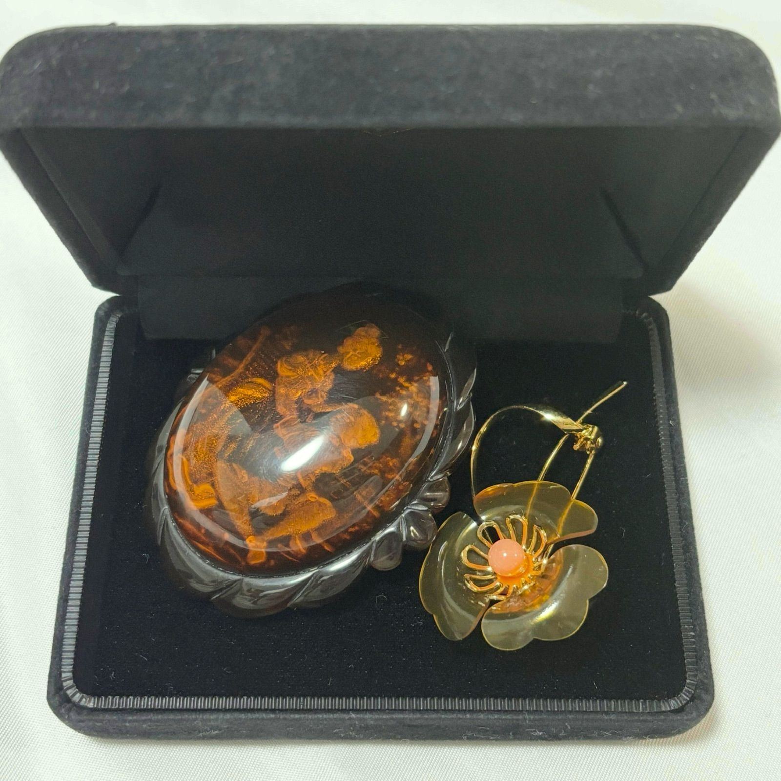 琥珀風 お花 ブローチ 2点セット アンティーク 鼈甲 品 き
