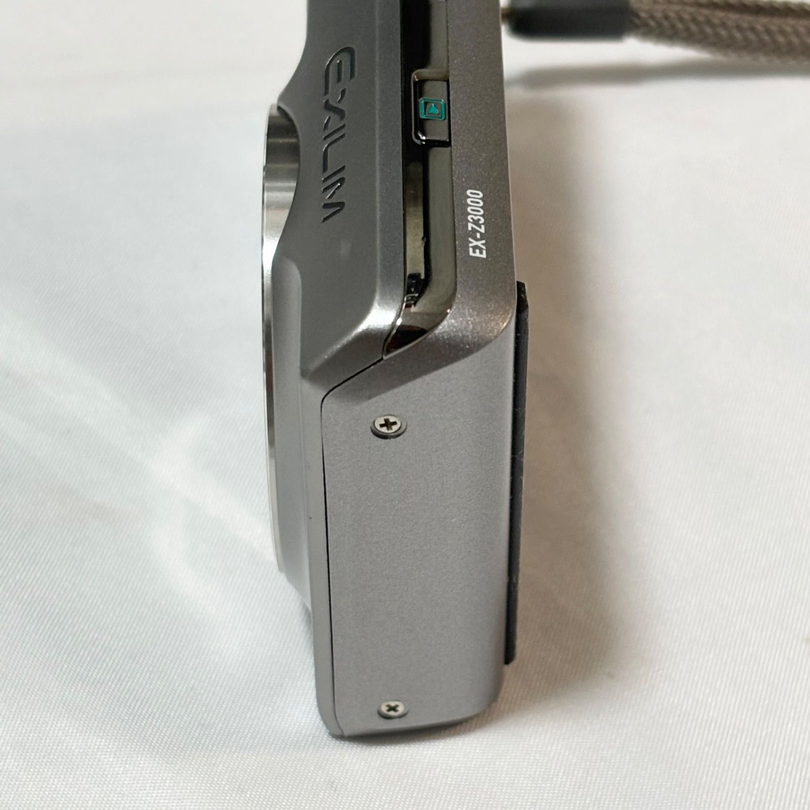 EXILIM エクシリム