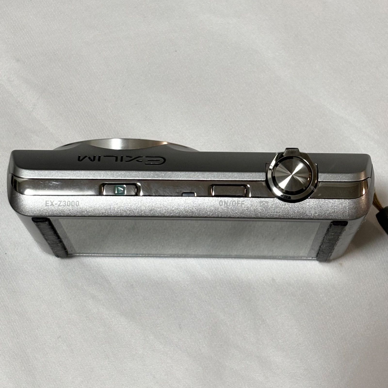 送料無料】CASIO/カシオ/EXILIM/エクシリム/EX-Z3000/シルバー