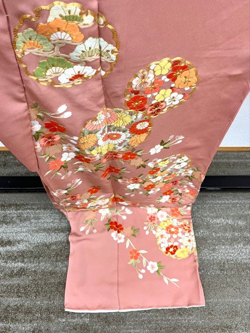 金糸 銀彩 大輪 訪問着 仮絵羽 未仕立て品 正絹 八掛付 舞台衣装 大衆演劇 金糸 銀彩 大輪 訪問着 仮絵羽 未仕立て品 正絹 八掛付