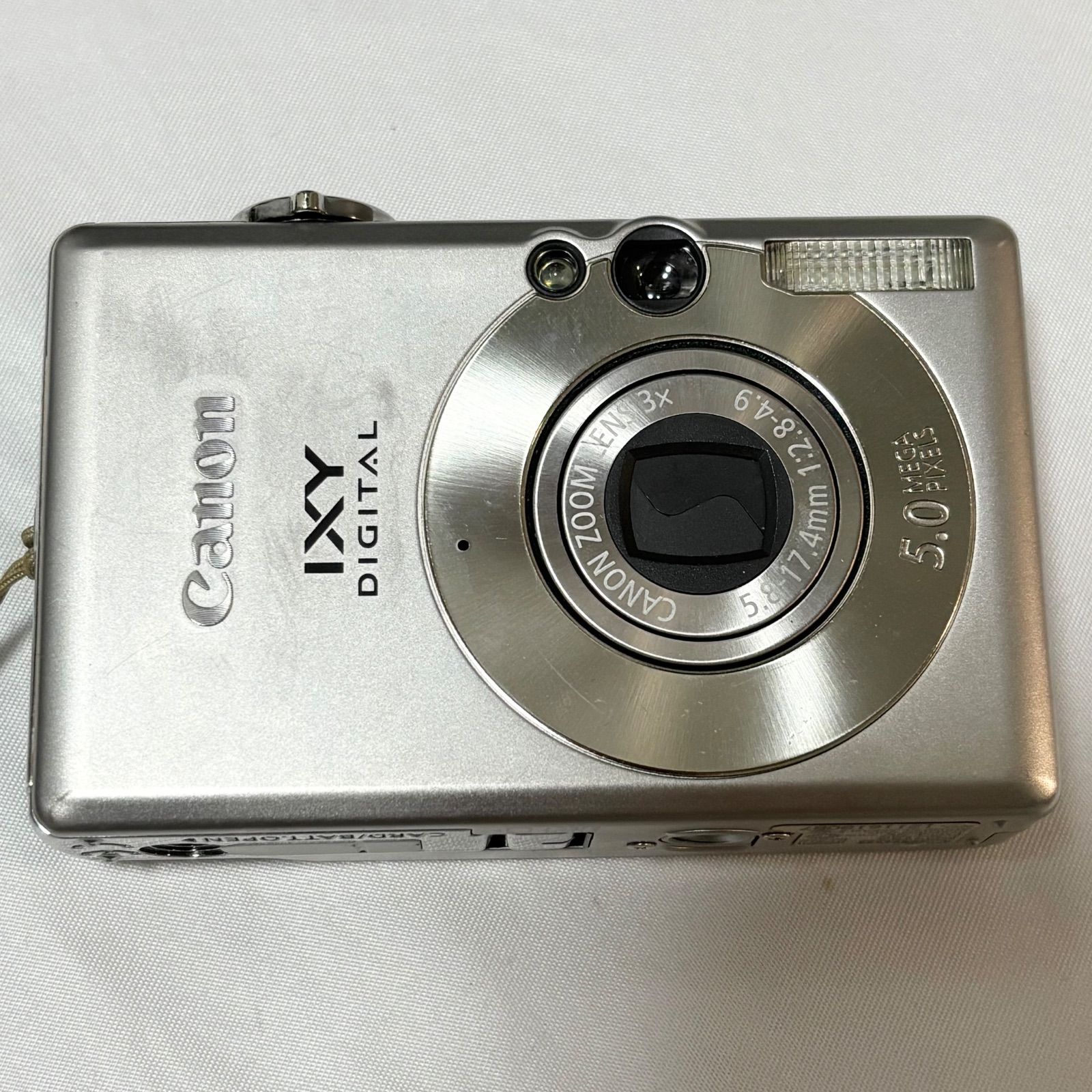 Canon キャノン IXY イクシー DIGITAL60 シルバー コンパクトデジタルカメラ デジカメ 撮影 写真 動作未 品 ジャンク品扱い