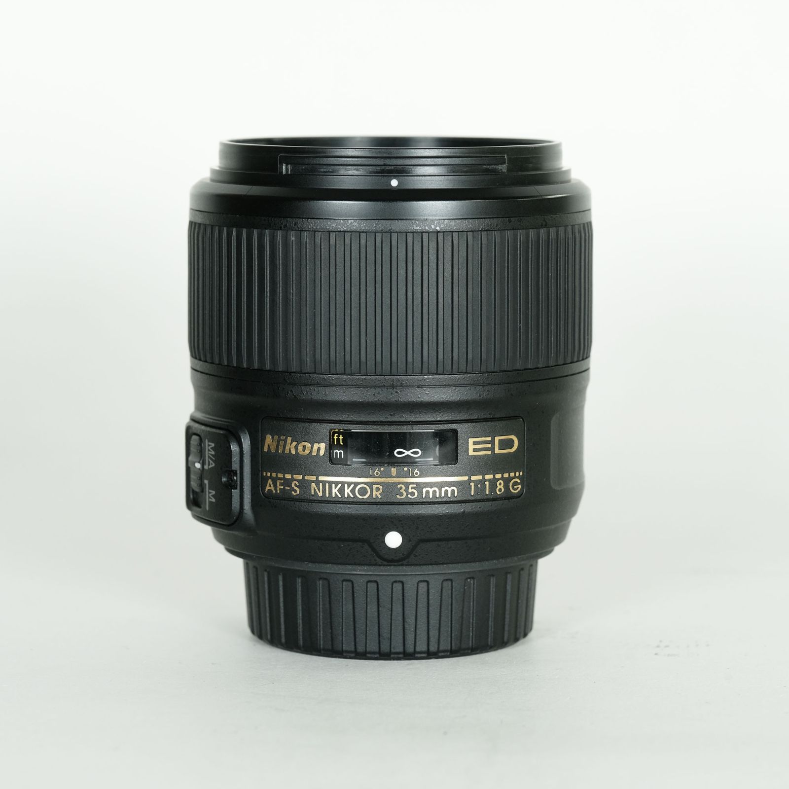 Nikon AF-S NIKKOR 35mm f 1.8G ED Nikon Fマウント