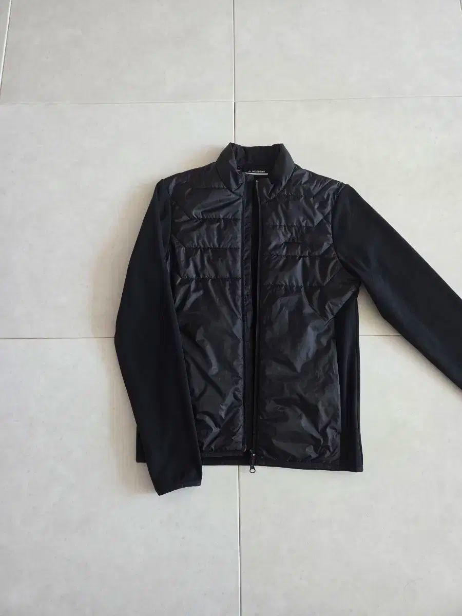 J.LINDEBERG J.リンドバーグ ハイブリッド ジャケット ブラック