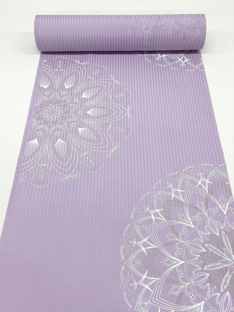 小紋 銀彩 紋意匠 全体柄 菊 グラデーション 正絹 反物 小紋 型友禅 紋意匠 全体柄 浜ちりめん 勿忘草色 正絹 反物 - メルカリ